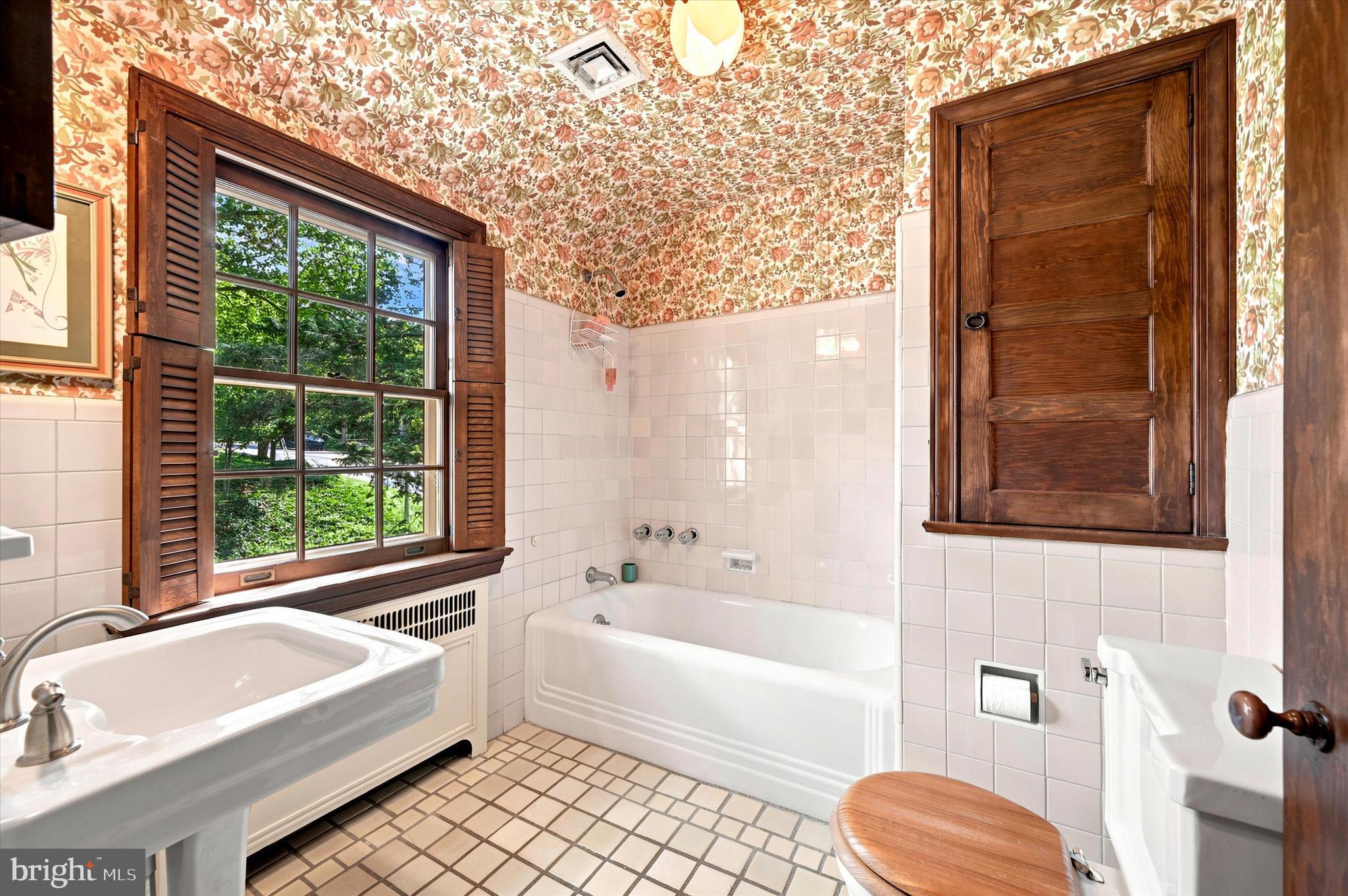 1010 Crest Road Wynnewood, PA 19096 - Photo 34 of 61 Hall Bath with pretty tile