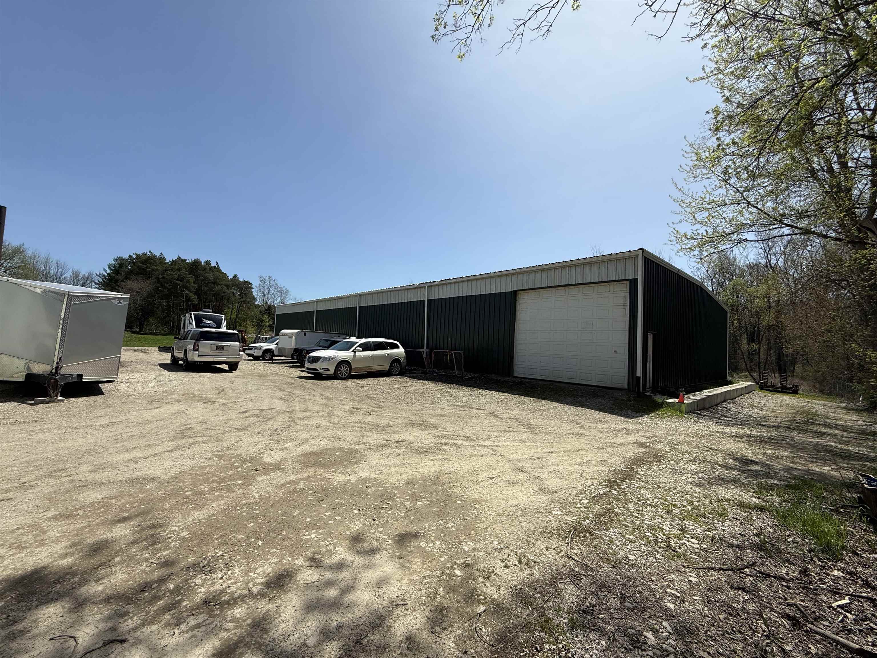 5235 Lahring Road Linden, MI 48451 - Photo 30 of 42