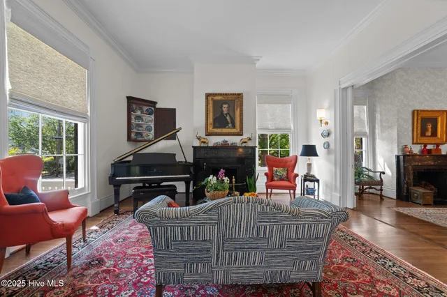 $799,000 | 626 West Main Street, Washington, NC 27889