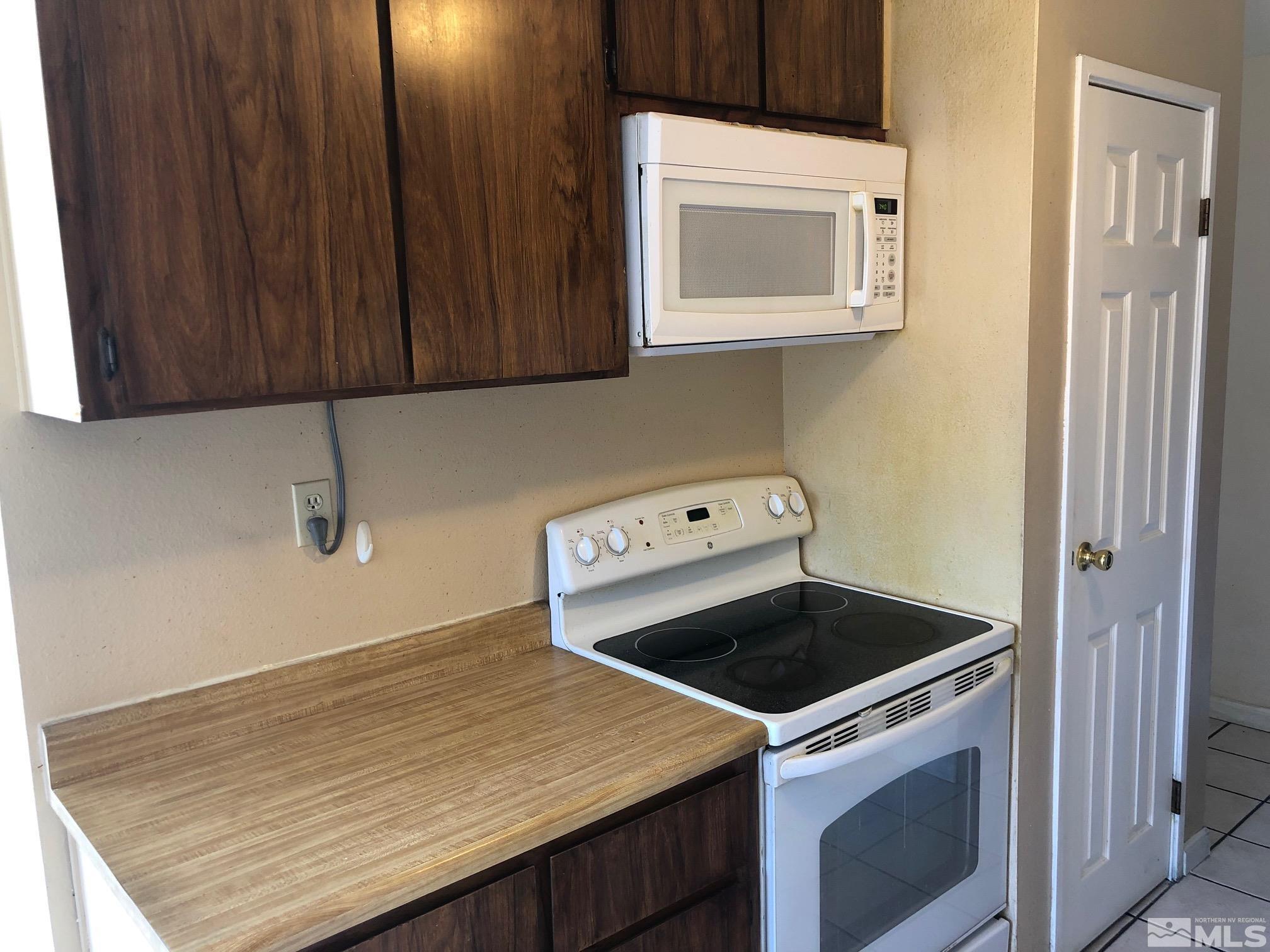1557 Delucchi Lane, Unit H Reno, NV 89502 - Photo 4 of 17 Photo 4