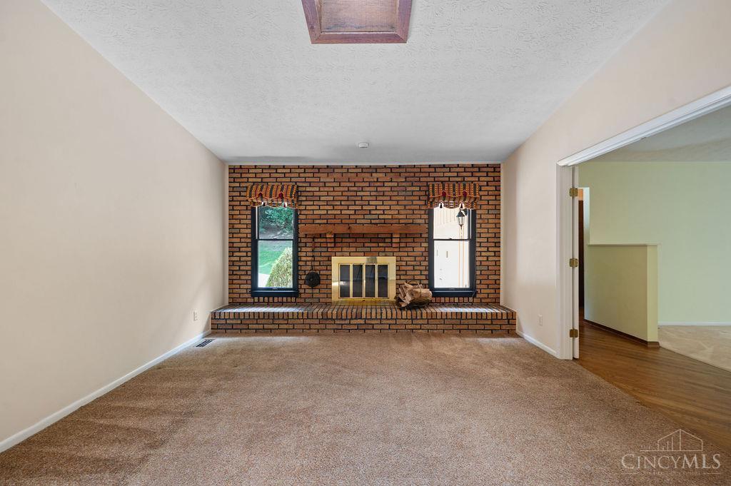 8070 Sheed Road Cincinnati, OH 45247 - Photo 7 of 56