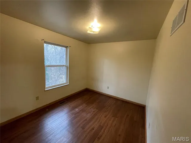 $77,500 | 711 Silver Street, Alton, IL 62002