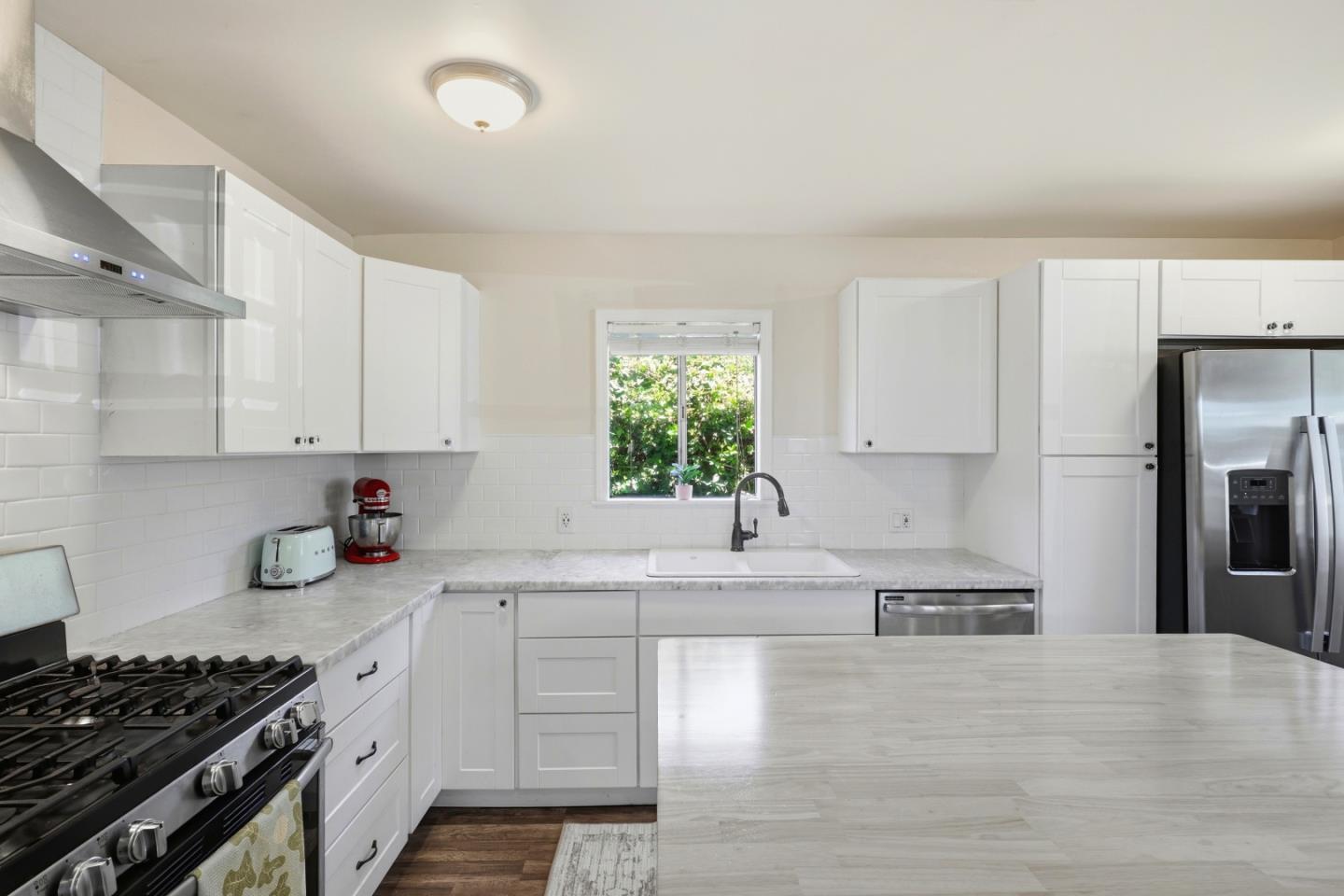 501 Brighton Road Pacifica, CA 94044 - Photo 12 of 21