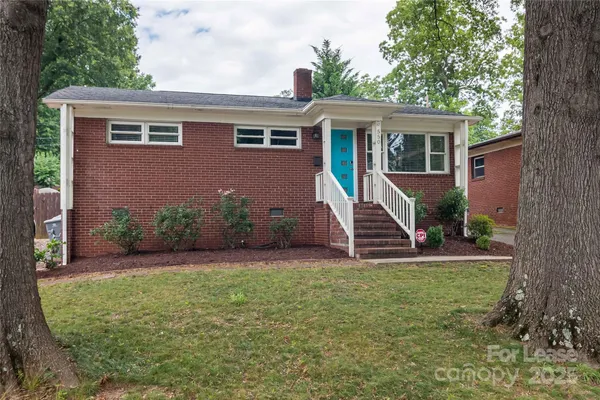 $2,250 | 550 West Kingston Avenue, Charlotte, NC 28203