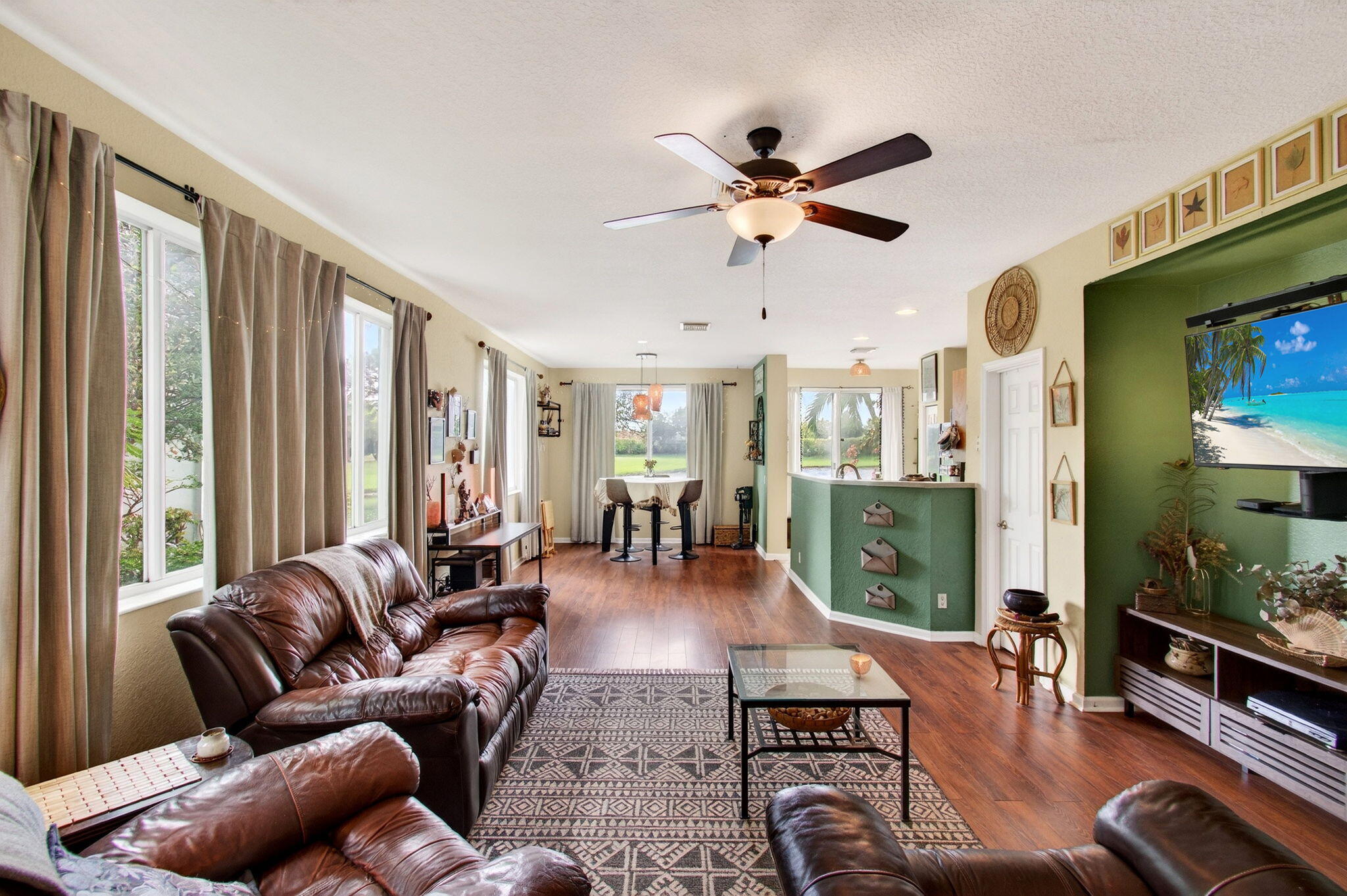 3167 Laurel Ridge Circle Riviera Beach, FL 33404 - Photo 10 of 94 17-web-or-mls-DSC_3236