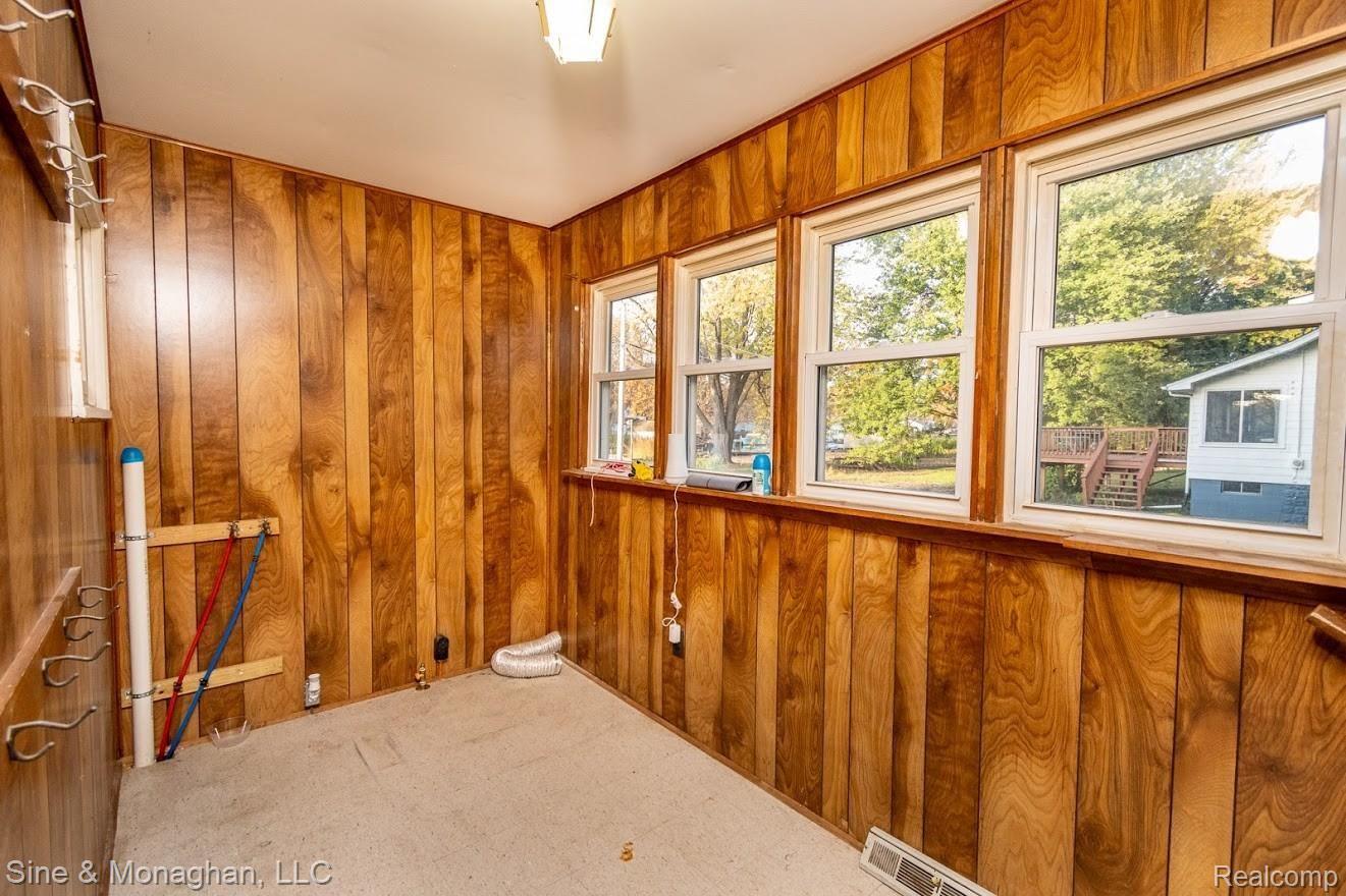 419 Pointe Tremble Road Algonac, MI 48001 - Photo 35 of 55 419-17.jpg