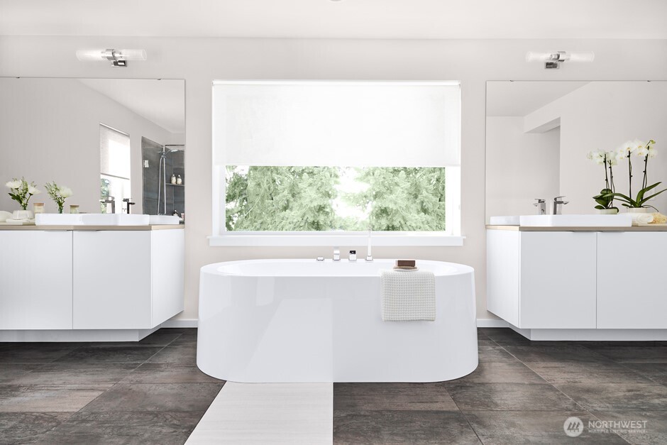 13596 Southeast 178th Street Renton, WA 98058 - Photo 10 of 11