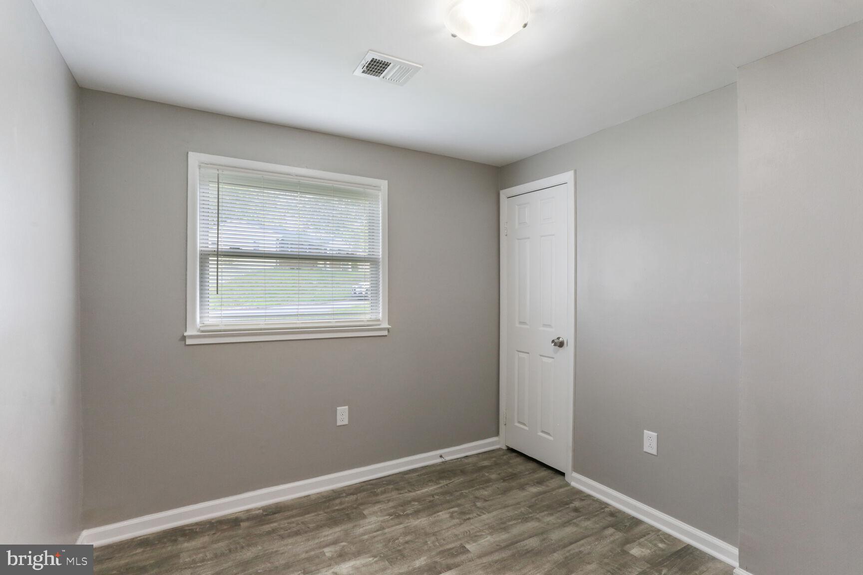 13102 Kumar Road Woodbridge, VA 22193 - Photo 16 of 26