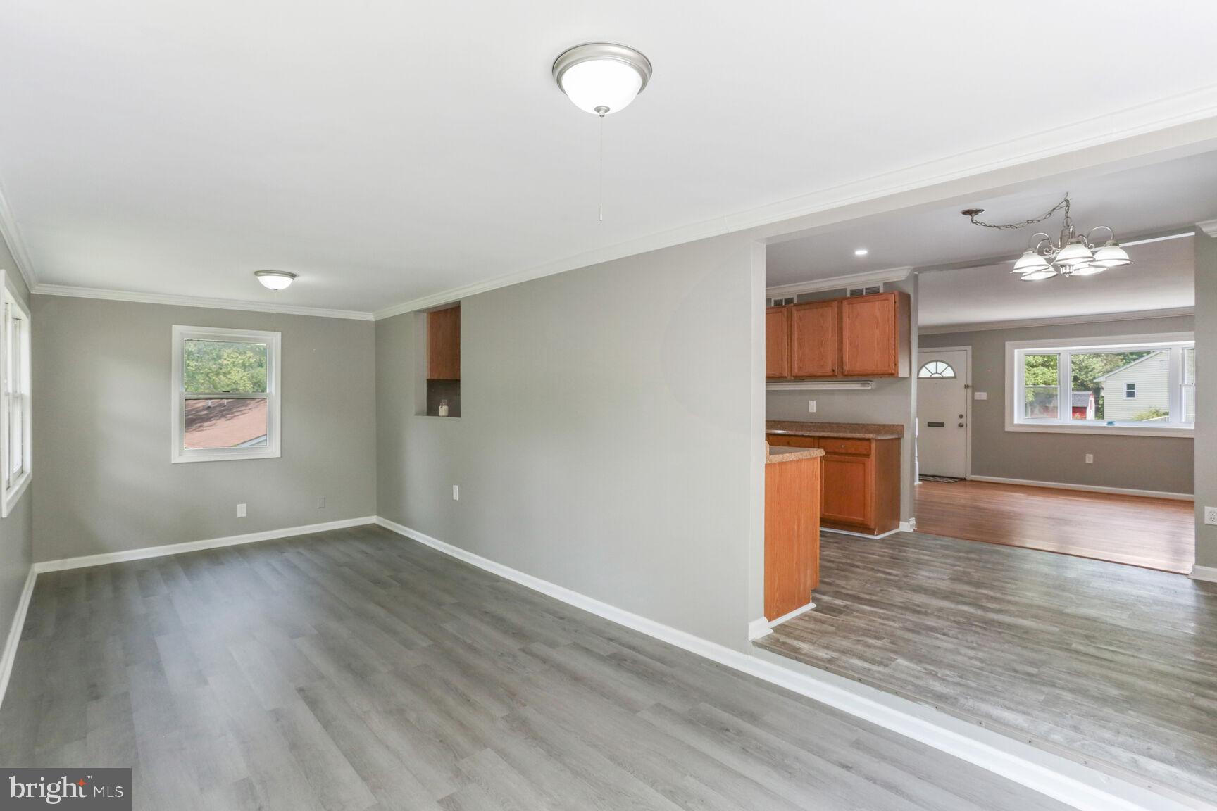 13102 Kumar Road Woodbridge, VA 22193 - Photo 6 of 26