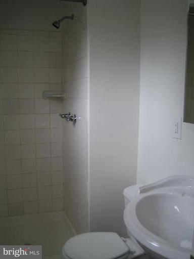 2204 Mark Court Silver Spring, MD 20910 - Photo 16 of 28 Master Bath