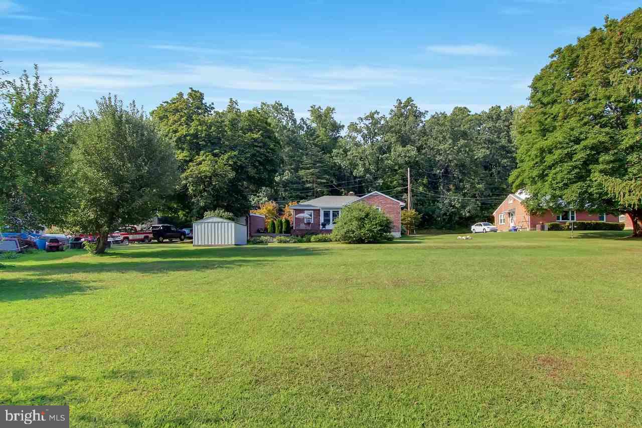 2118 Ridgewood Road York, PA 17402 - Photo 20 of 24 Gallery Image 20