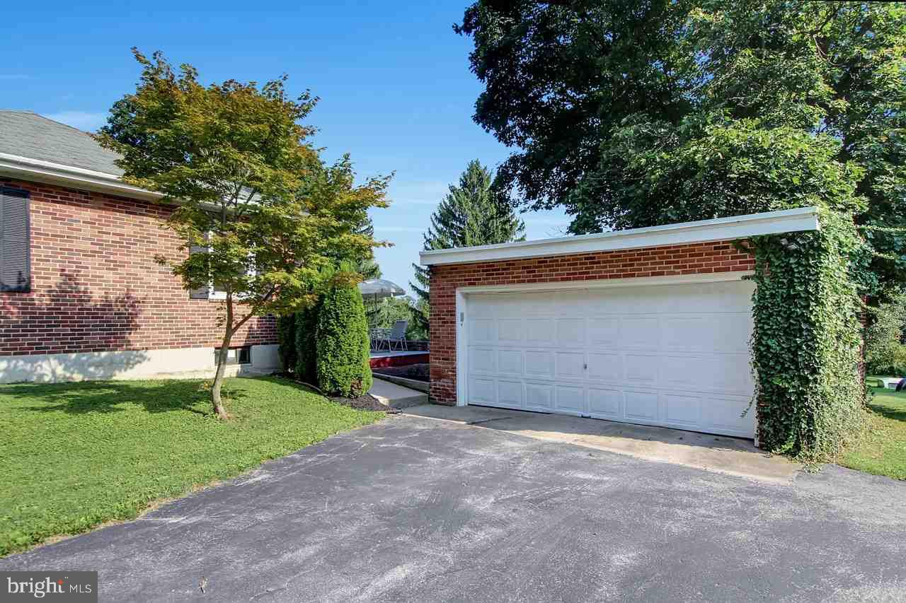 2118 Ridgewood Road York, PA 17402 - Photo 24 of 24 Gallery Image 24