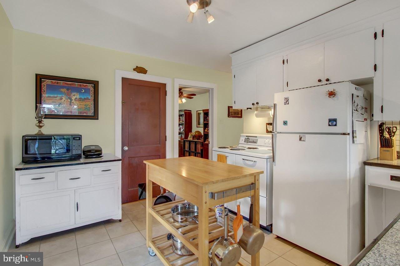 2118 Ridgewood Road York, PA 17402 - Photo 10 of 24 Gallery Image 10