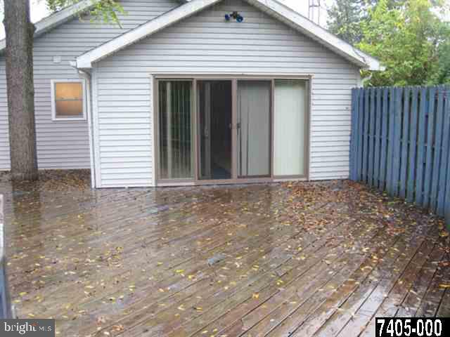 515 East Butter Road York, PA 17406 - Photo 5 of 25