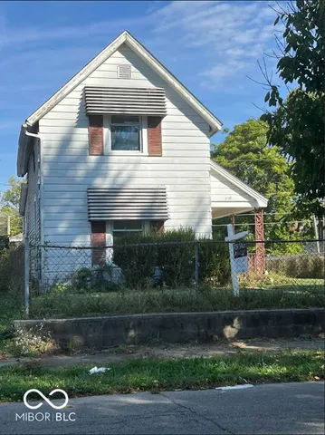 $109,900 | 208 East 8th Street, Muncie, IN 47302