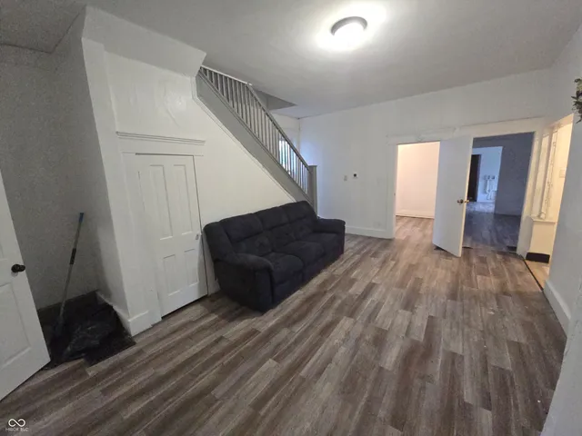 $109,900 | 208 East 8th Street, Muncie, IN 47302