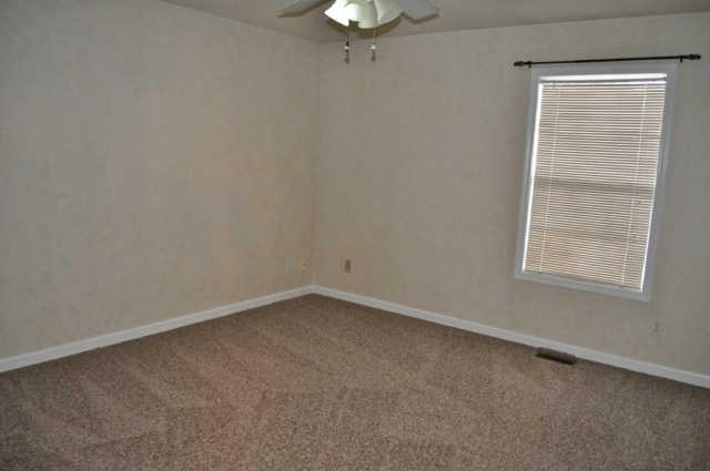 3354 Backridge Road Woodlawn, TN 37191 - Photo 5 of 15 Master bedroom