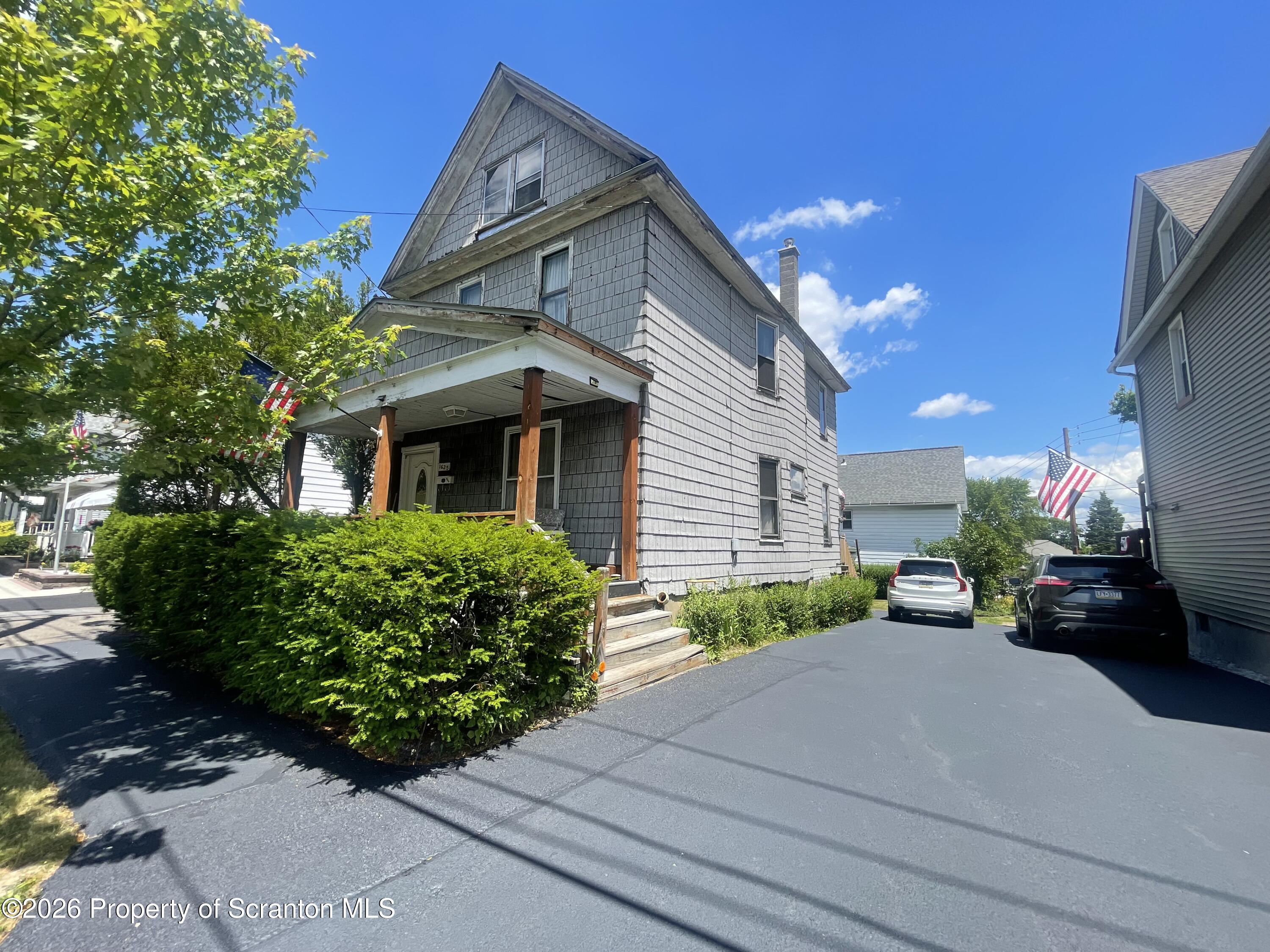 1625 Myrtle Street Scranton, PA 18510 - Photo 35 of 35 Parking area