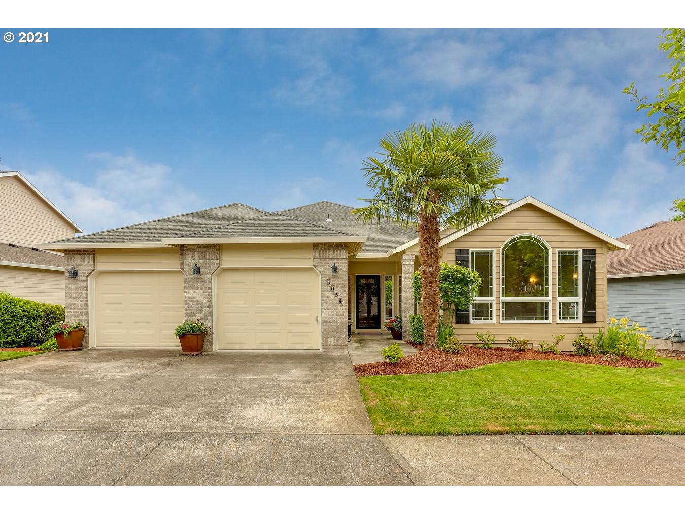 5054 Southeast 11th Way Gresham, OR 97080 - Photo 1 of 31