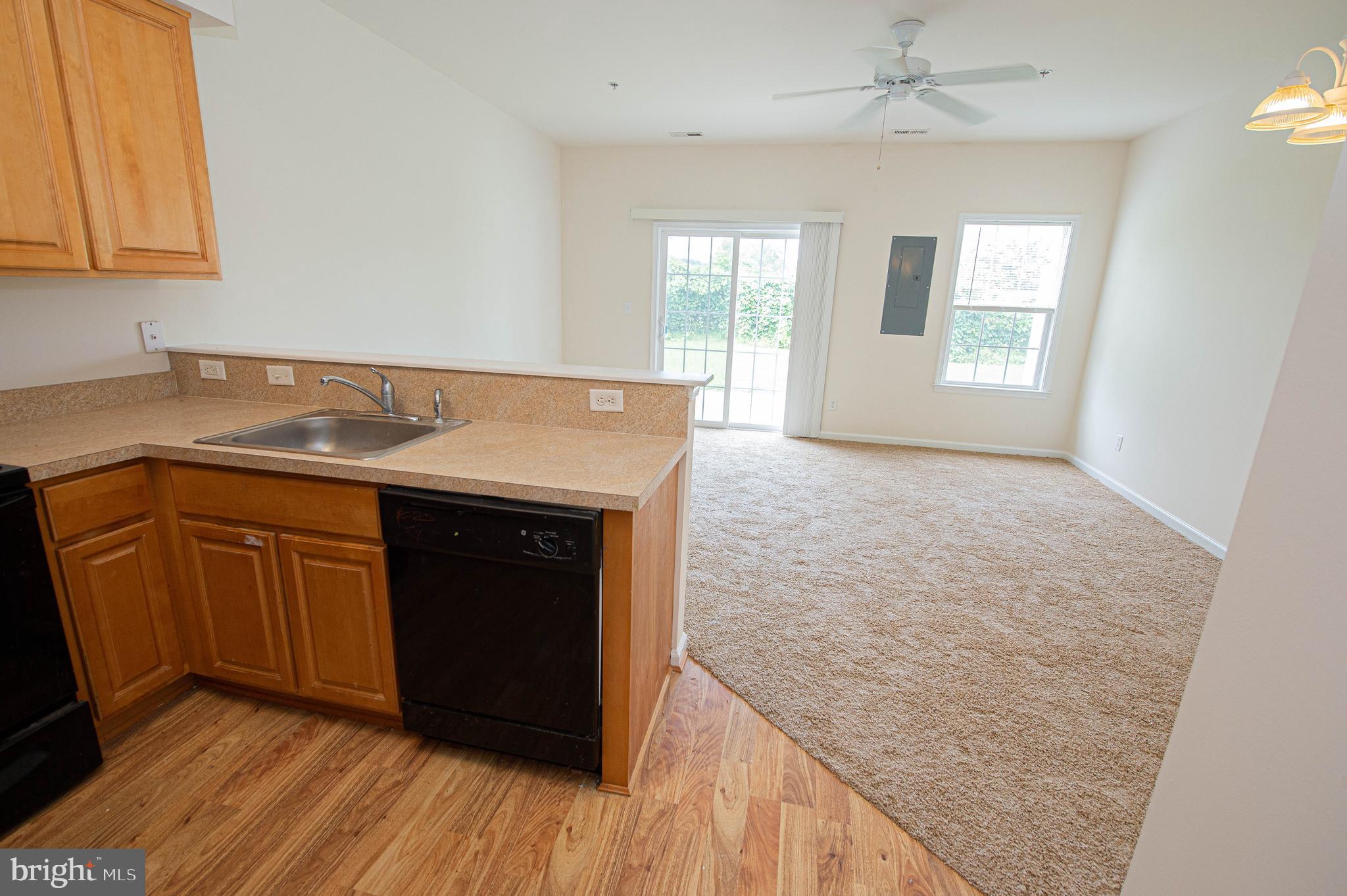 438 Parkview Court, Unit E Salisbury, MD 21804 - Photo 32 of 95