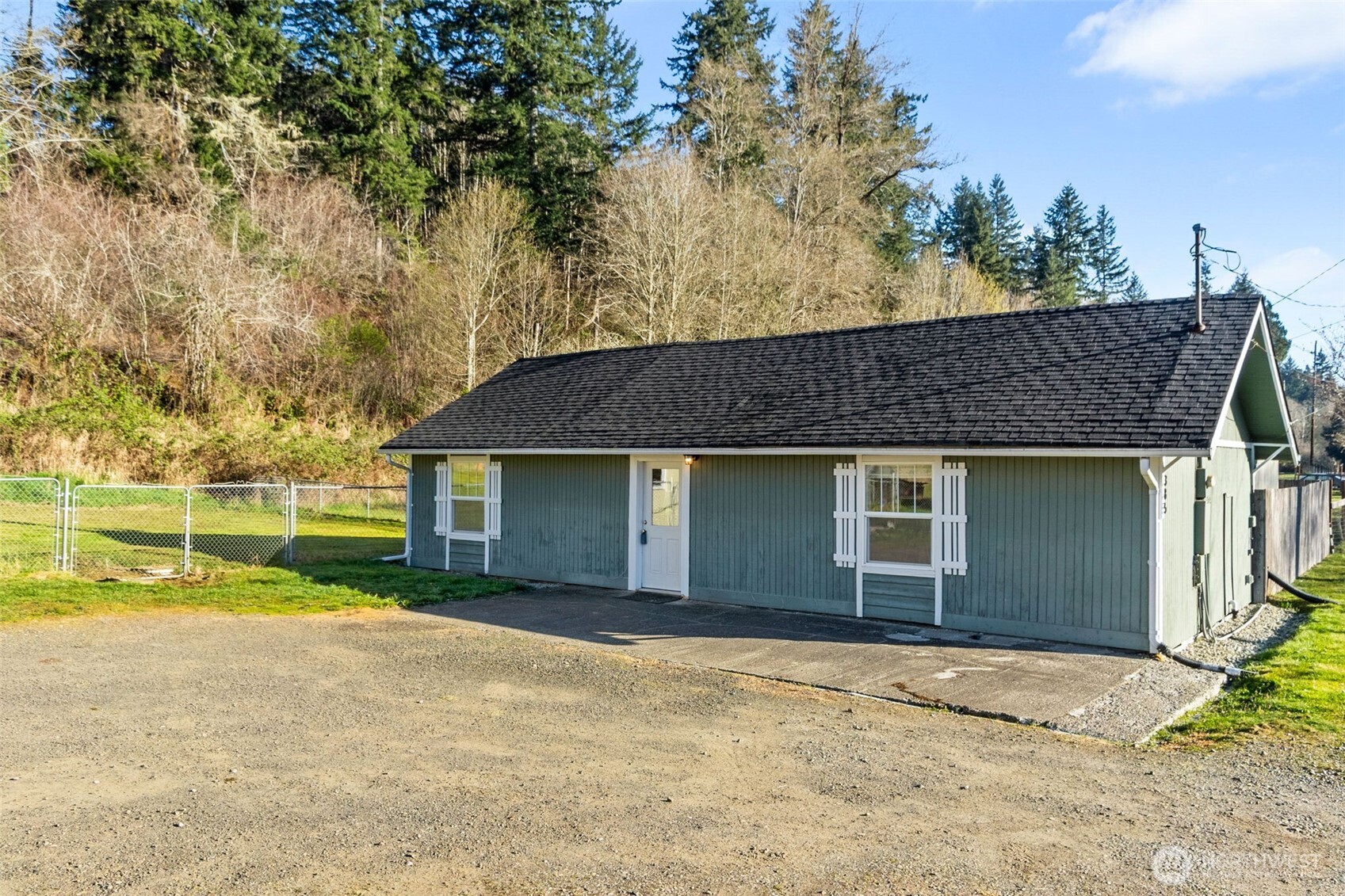 385 Elma McCleary Road Elma, WA 98541 - Photo 3 of 31
