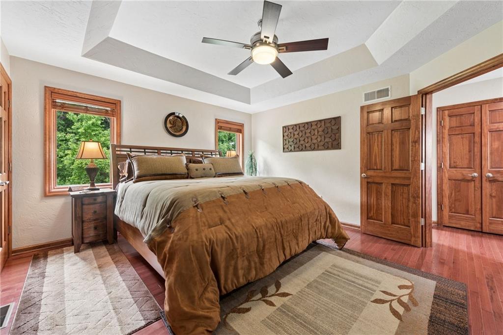 8409 Delaware Avenue Irwin, PA 15642 - Photo 19 of 36 Spacious enough for your king size bed