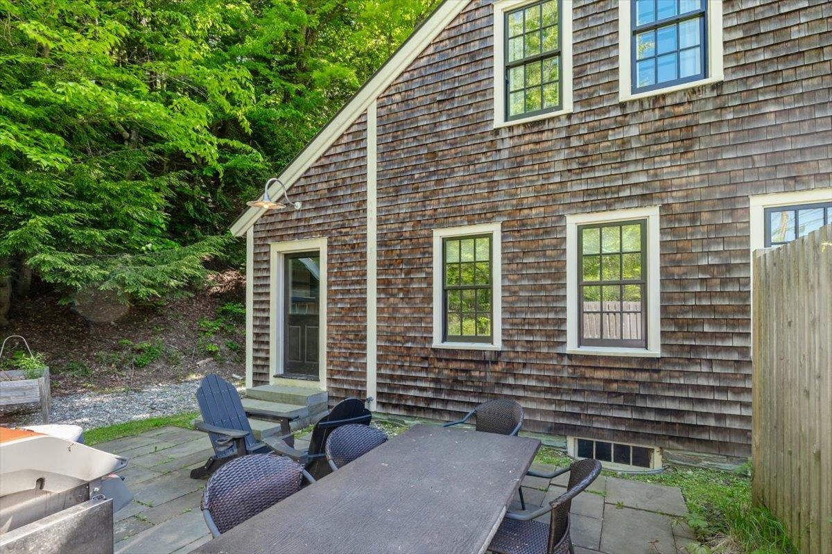 4780 Mountain Road Stowe, VT 05672 - Photo 36 of 47