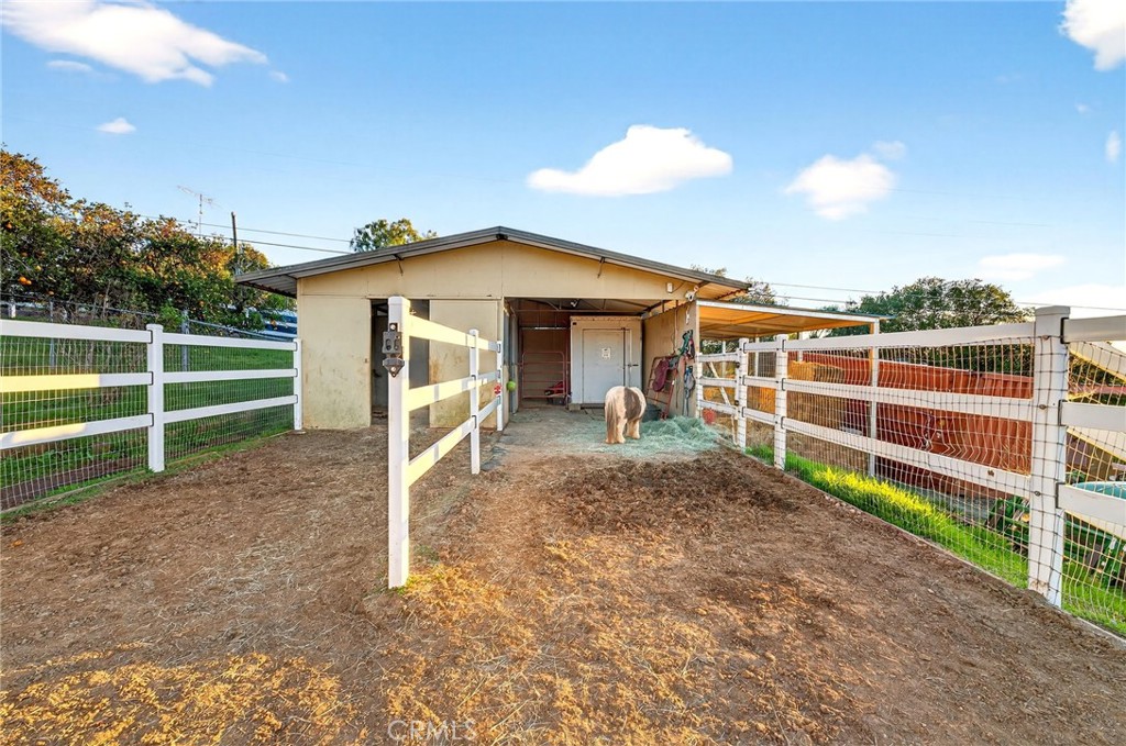 13592 Sundance Road Valley Center, CA 92082 - Photo 51 of 68