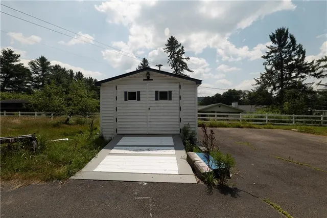 $84,800 | 81 Hickory Hill Lane, Youngsville, PA 16371