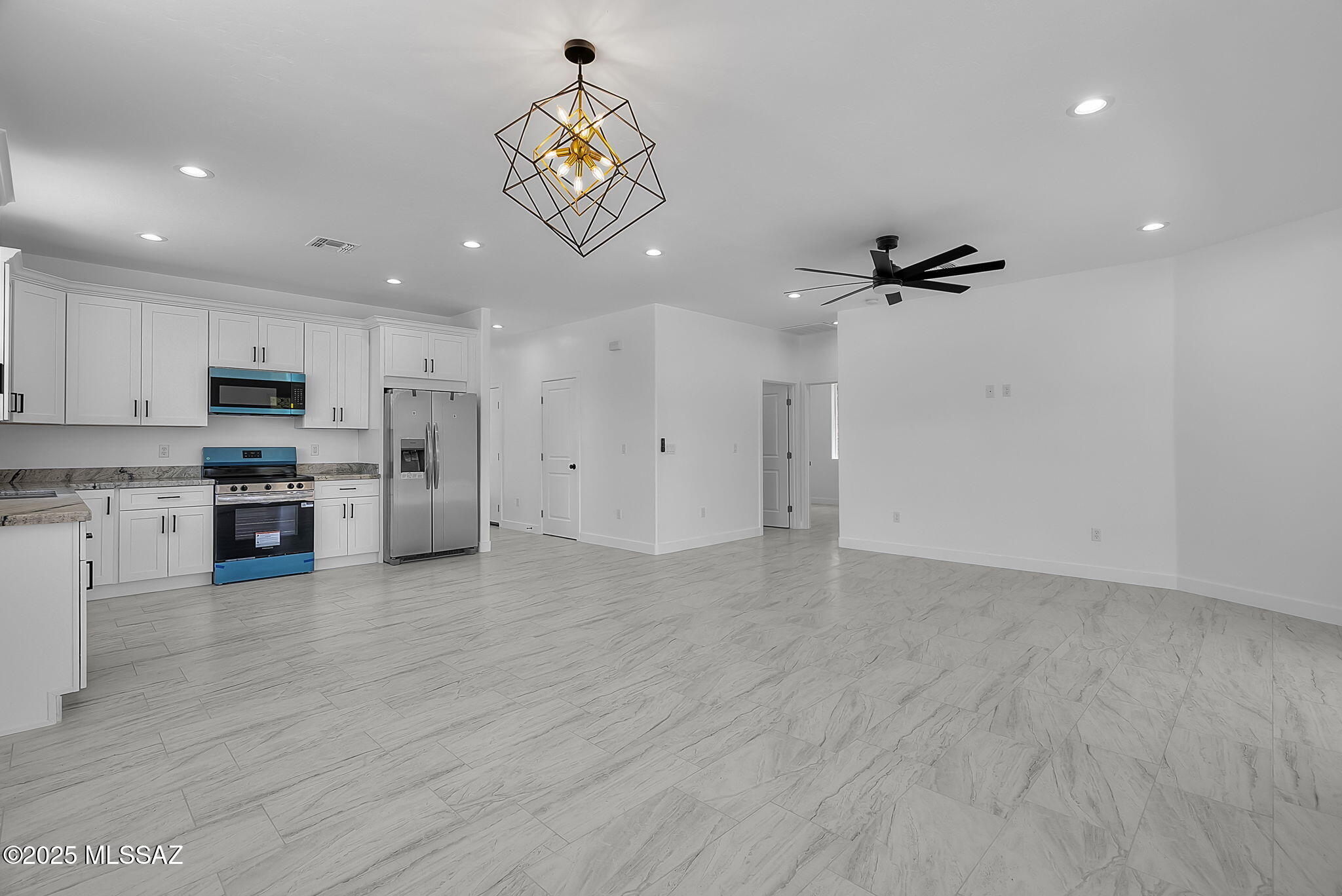903 Paseo Comanche Rio Rico, AZ 85648 - Photo 11 of 26