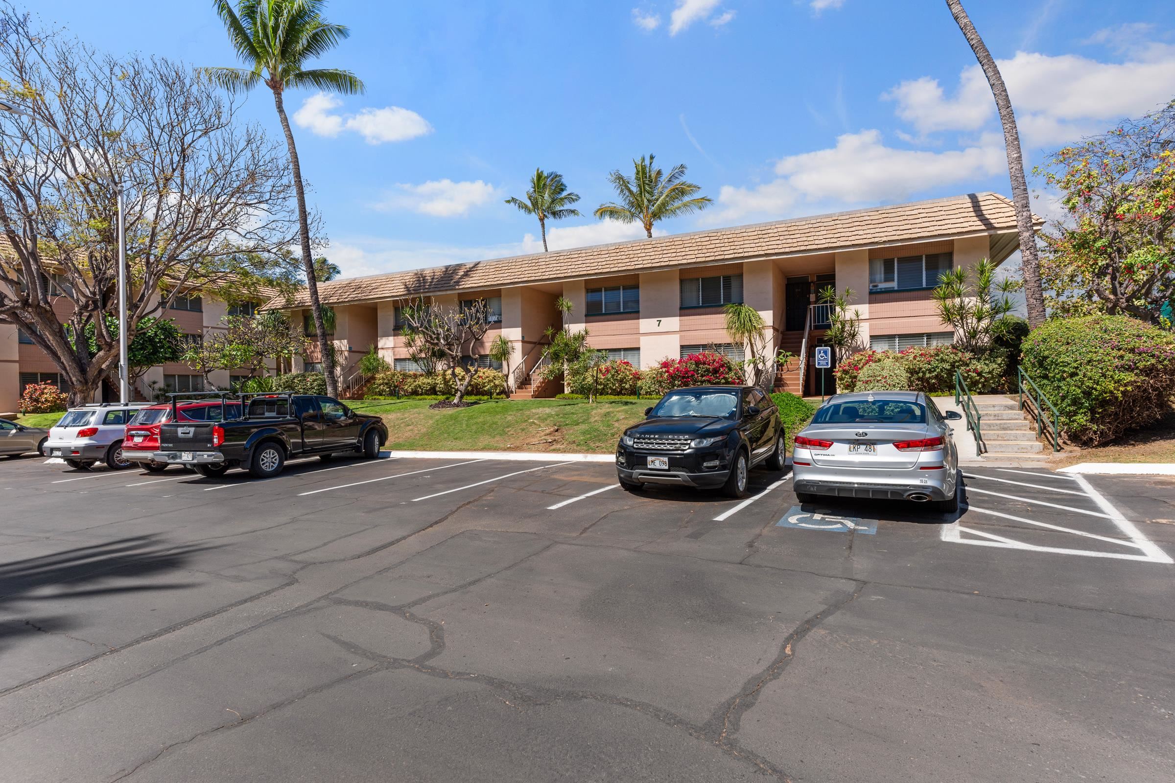 2495 South Kihei Road, Unit 155 Kihei, HI 96753 - Photo 33 of 33 a car parked in front of a house