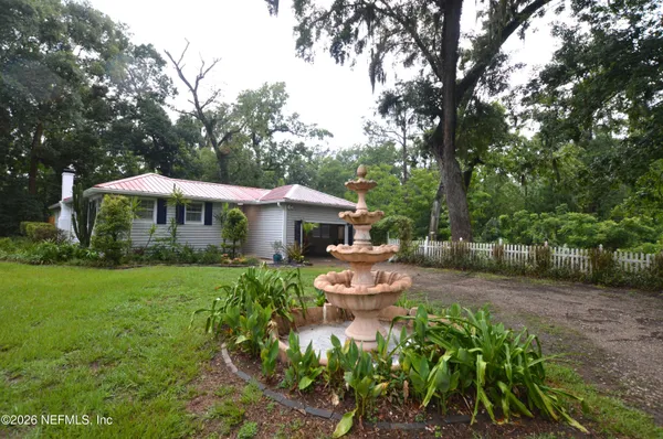 $2,500 | 7004 Hyde Grove Avenue, Jacksonville, FL 32210