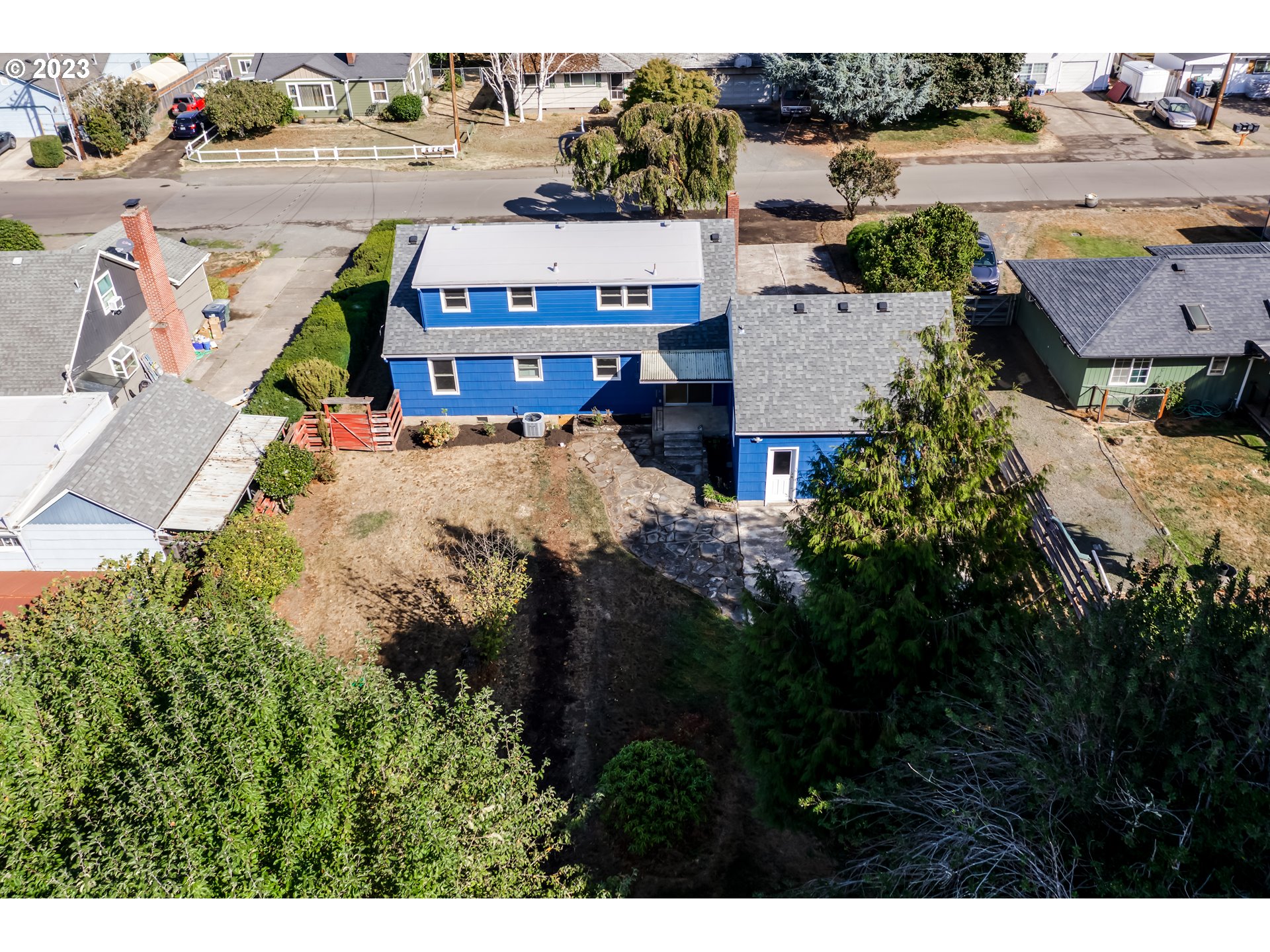 4055 North Street Springfield, OR 97478 - Photo 47 of 48 a aerial view of a house with outdoor space and lake view