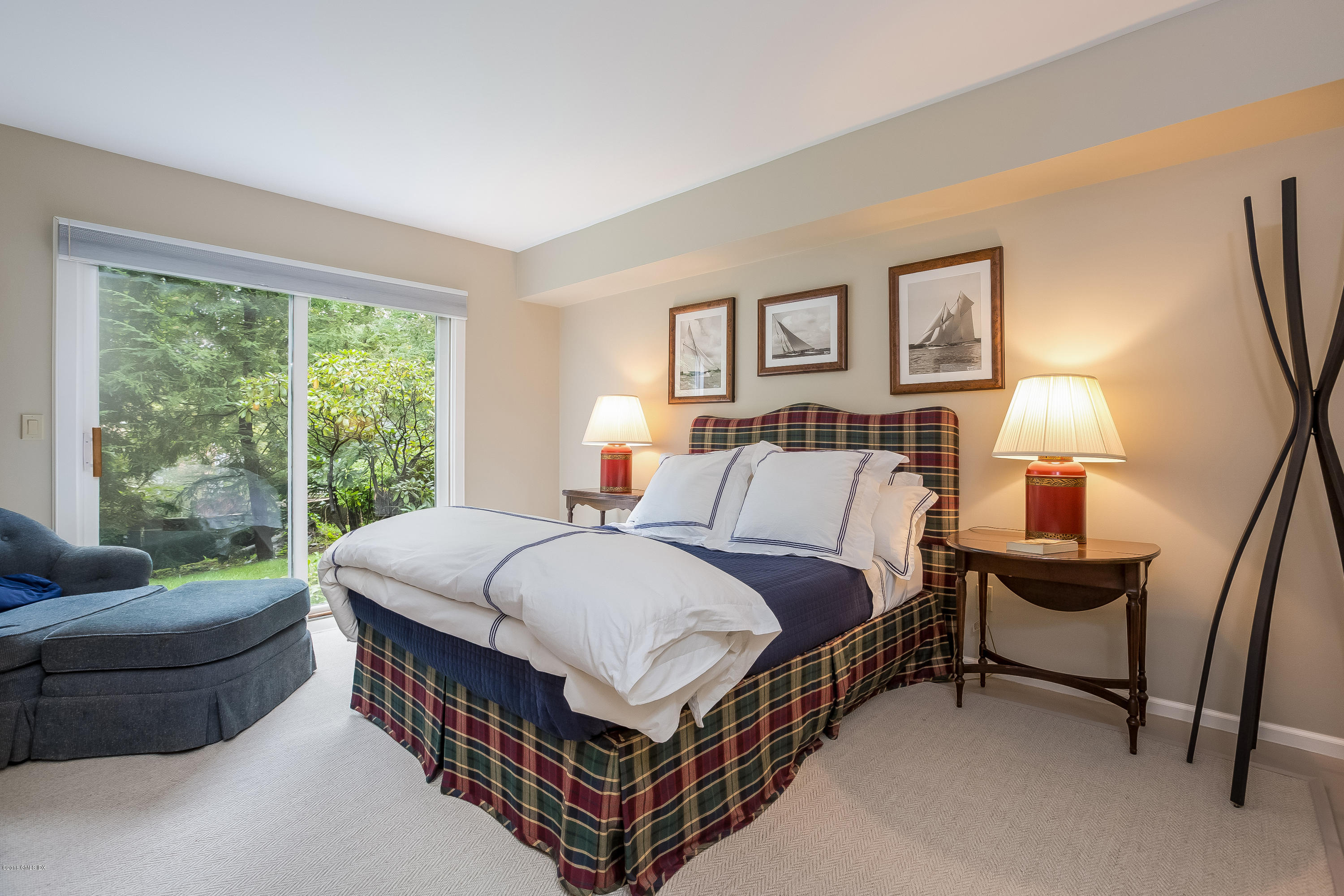186 Field Point Road, Unit 5B Greenwich, CT 06830 - Photo 9 of 14 021-photo-bedroom-6290835