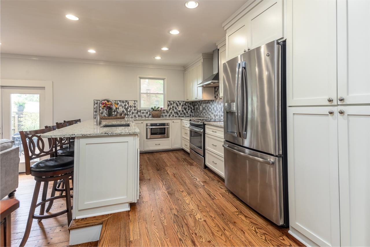 6945 Amberly Road, Unit 6945 Memphis, TN 38119 - Photo 6 of 40 Gallery Image 6