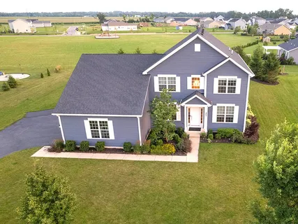 $689,000 | 465 Chasefield Drive, Williams Bay, WI 53191