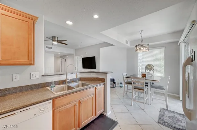 $215,000 | 6745 Caporetto Lane, Unit 102, North Las Vegas, NV 89084
