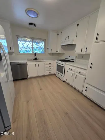 $3,800 | 396 Baker Avenue, Ventura, CA 93004