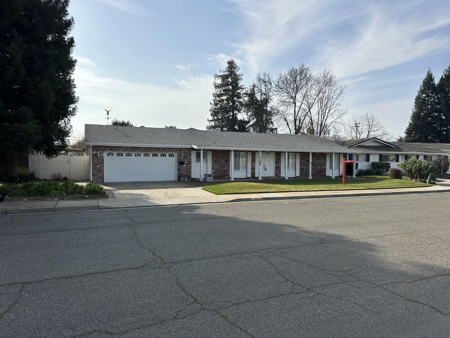 2308 Katy Lane Merced, CA 95340 - Photo 1 of 27