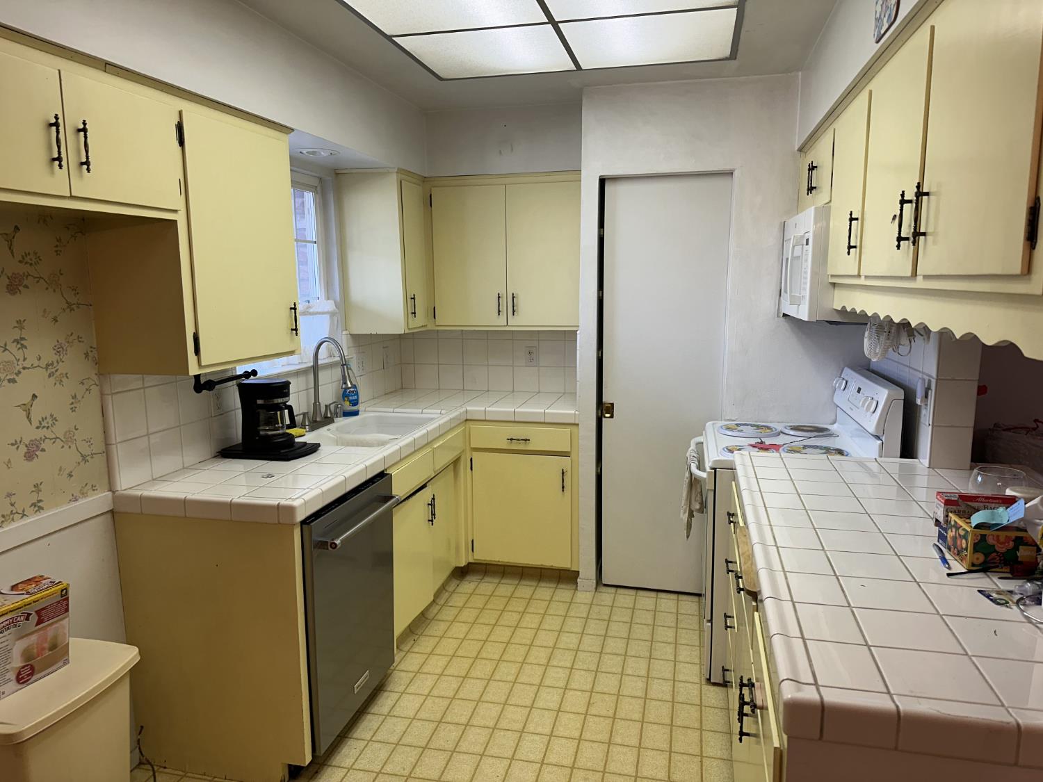 2308 Katy Lane Merced, CA 95340 - Photo 13 of 27