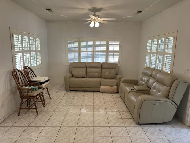 $425,000 | 2308 Katy Lane, Merced, CA 95340