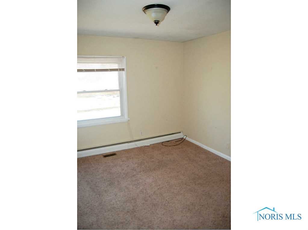 2545 Shetland Road Toledo, OH 43617 - Photo 14 of 20 Gallery Image 14