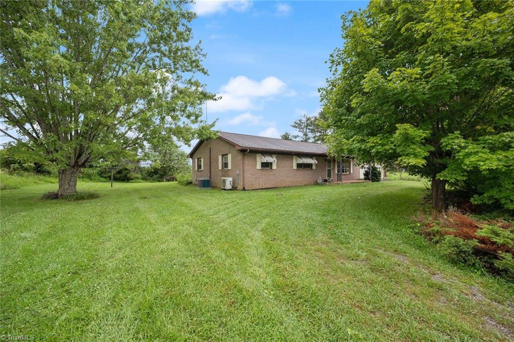 6312 Riner Road Riner, VA 24149 - Photo 3 of 50