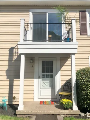 $185,000 | 24 Arrowhead Way South, Perinton, NY 14450