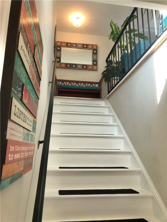 24 Arrowhead Way South Perinton, NY 14450 - Photo 5 of 18