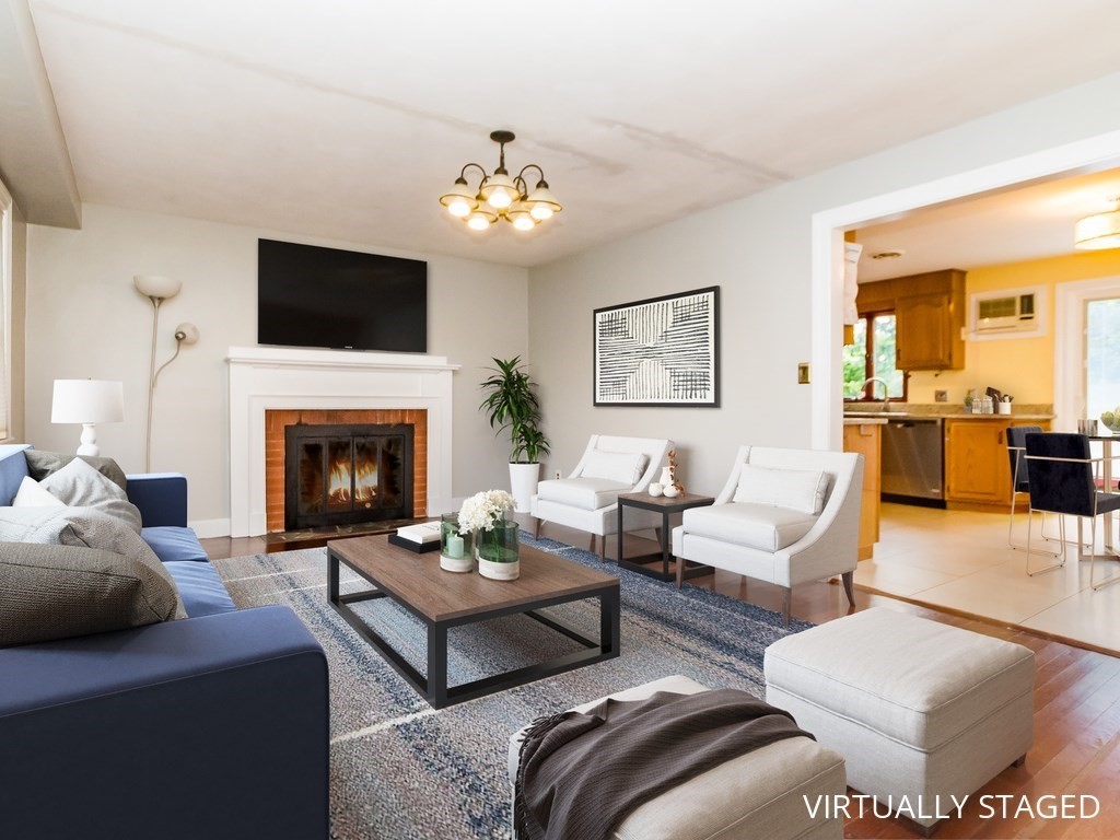 323 Florence Road Waltham, MA 02453 - Photo 8 of 18 Gallery Image 8