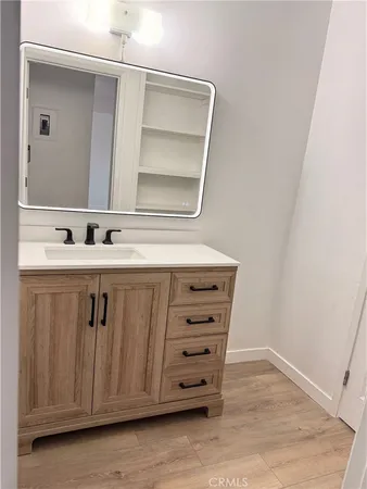 $1,600 | 222 North 3rd Street, Unit 9, La Puente, CA 91744