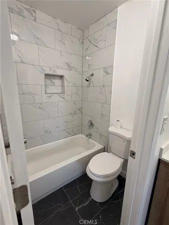$1,600 | 222 North 3rd Street, Unit 9, La Puente, CA 91744