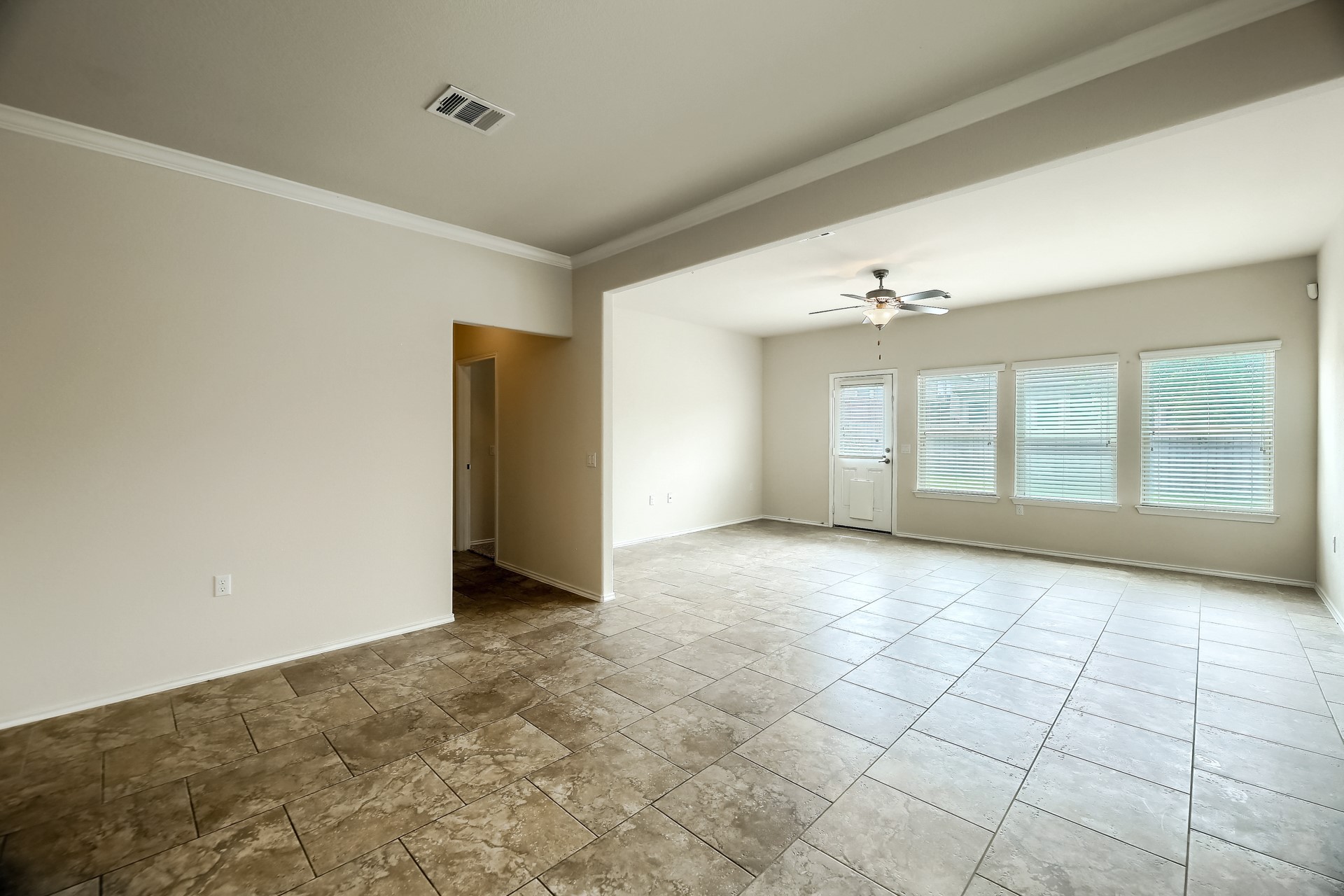 10001 Pinnacle Crest Loop Austin, TX 78747 - Photo 14 of 39