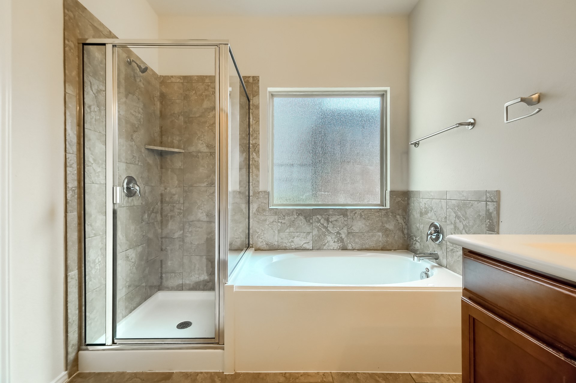 10001 Pinnacle Crest Loop Austin, TX 78747 - Photo 19 of 39